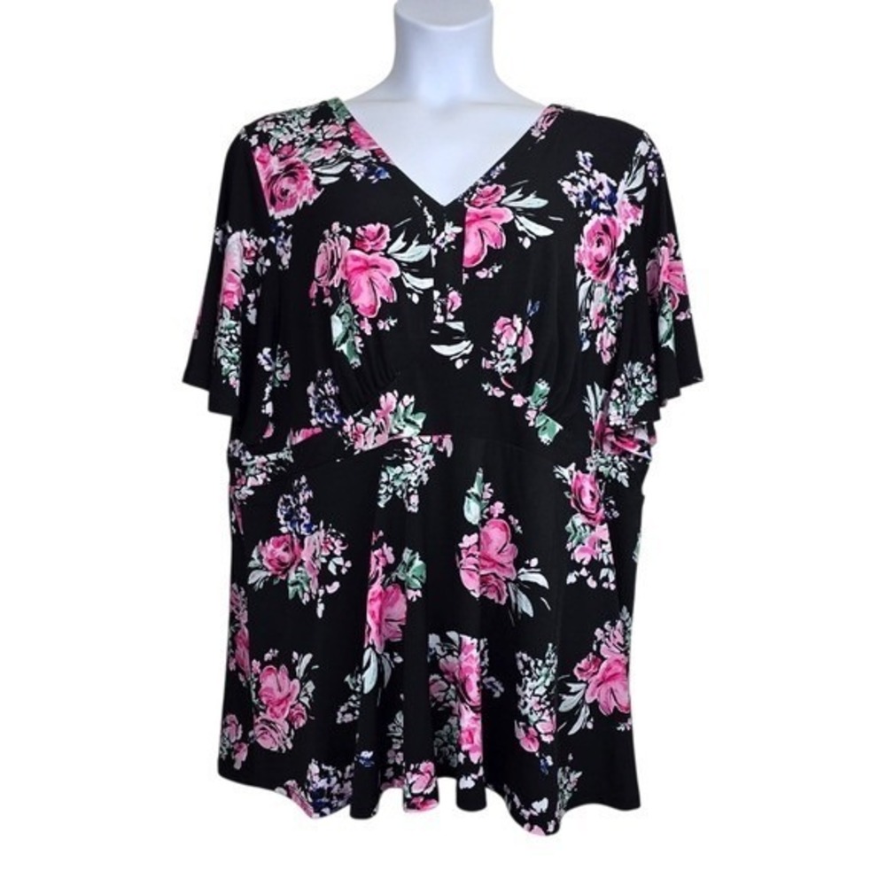Torrid Womens Flutter Sleeve Black Pink V-Neck Floral Print Top Size 4X